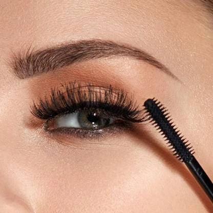 Shedoes New York Colossal Waterproof Mascara khubsurti.pk