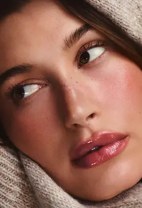 Rhode Skin Pocket Blush khubsurti.pk