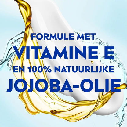 Nivea Soft Refreshingly Soft Moisturizing Cream, Jojoba Oil + Vitamin-E khubsurti.pk