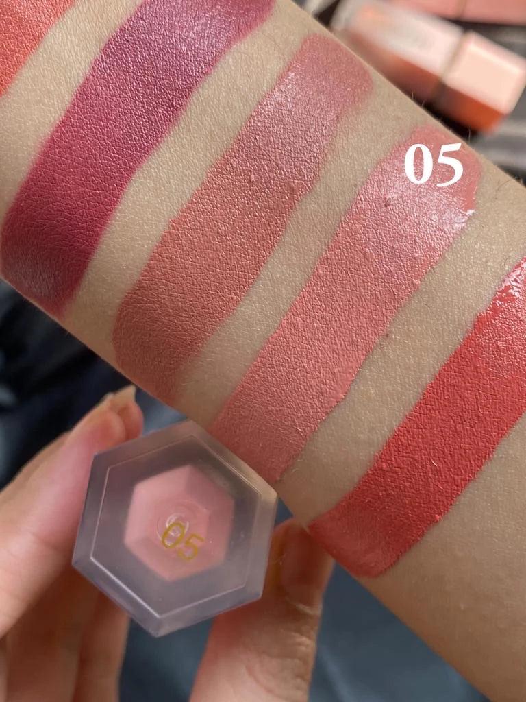 Huda Moji Liquid Blush