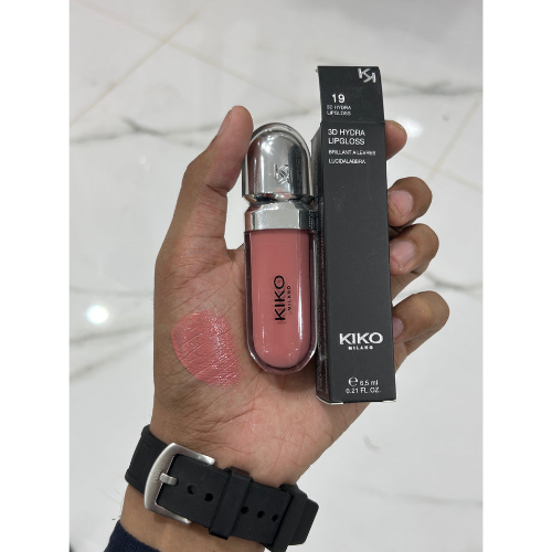 KIKO Milano shimmer lip gloss in pink and peach shades for glossy lip makeup