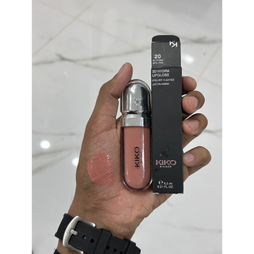KIKO Milano shimmer lip gloss in pink and peach shades for glossy lip makeup