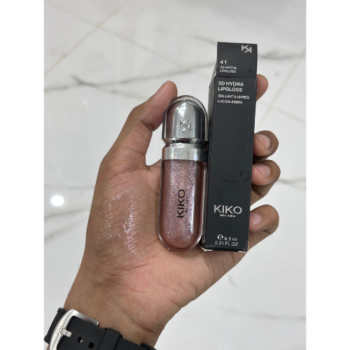 KIKO Milano shimmer lip gloss in pink and peach shades for glossy lip makeup