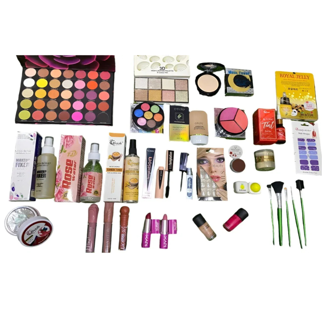 Complete Makeup Kit ( Pcs 23 ) khubsurti.pk